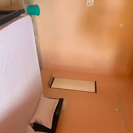 Hotel O R.J.International Pedda Ambarpet Ngoại thất bức ảnh
