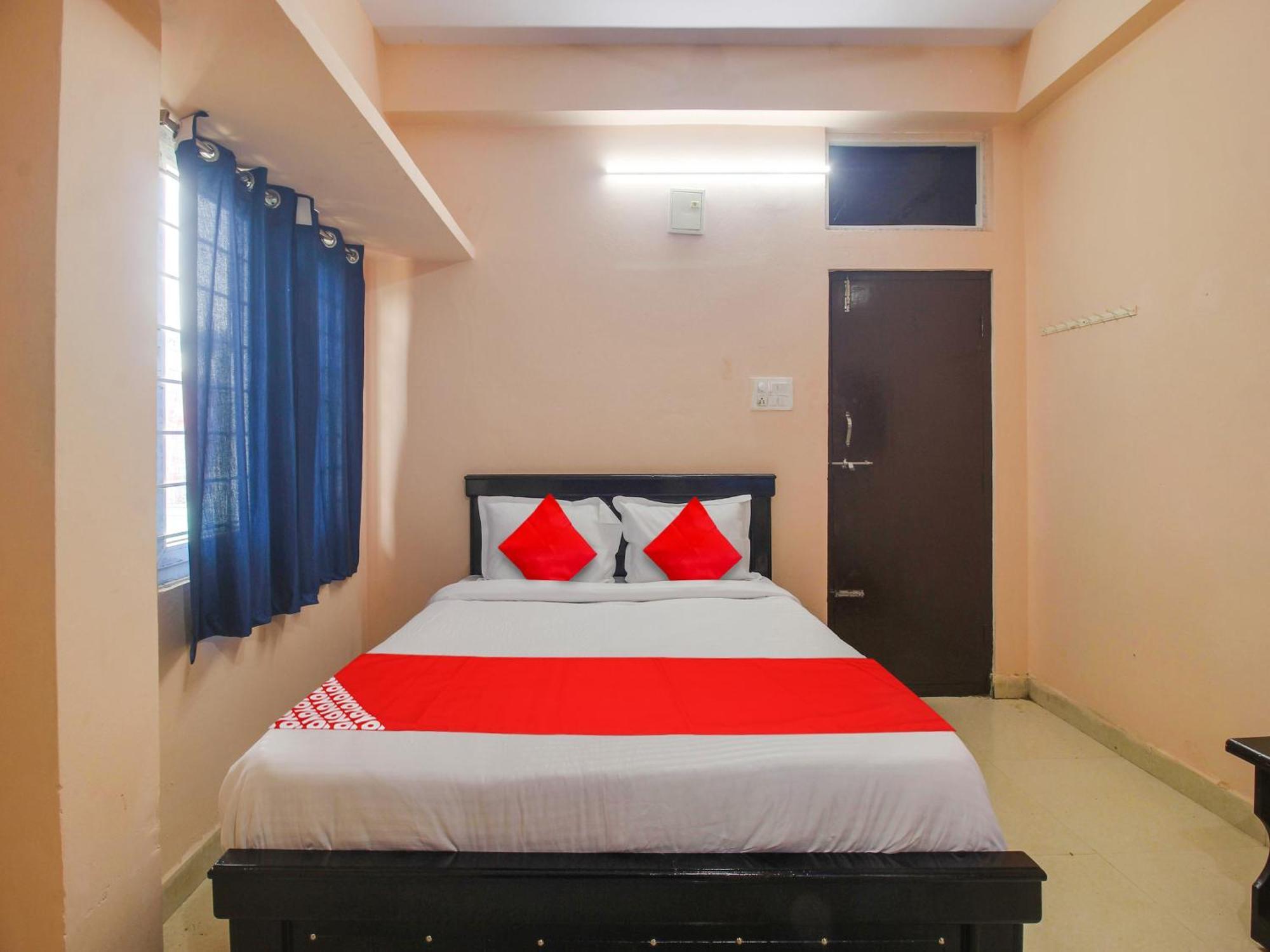 Hotel O R.J.International Pedda Ambarpet Ngoại thất bức ảnh